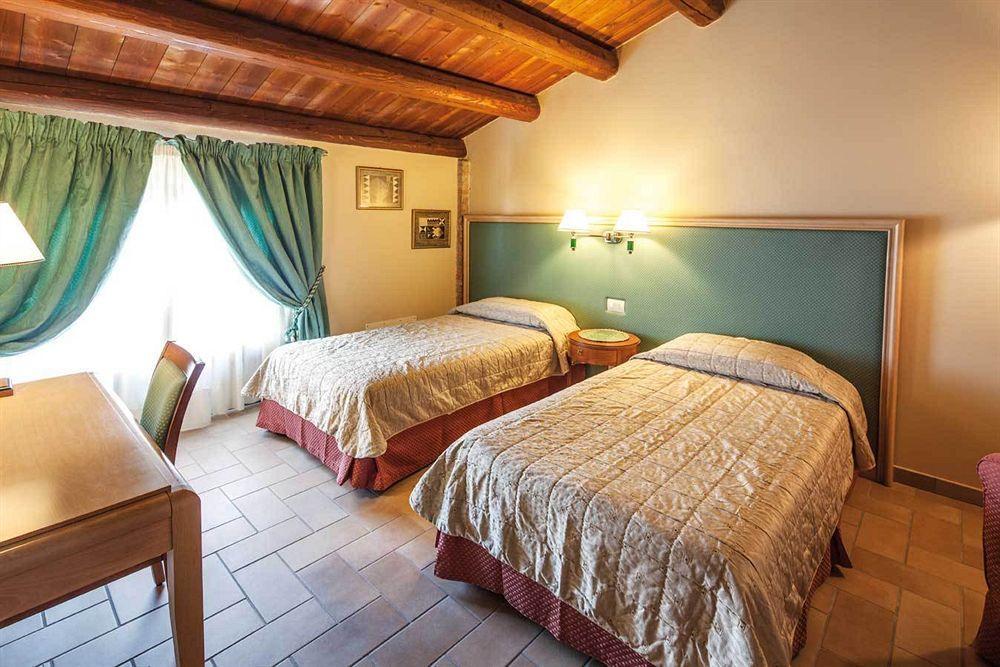 Hotel Residence Diamantina Ferrara Exterior photo