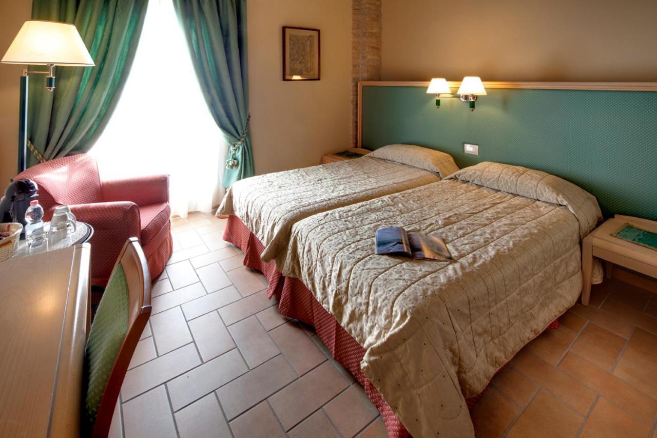 Hotel Residence Diamantina Ferrara Exterior photo